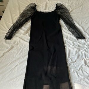 Sweater dress with tulle sleeve